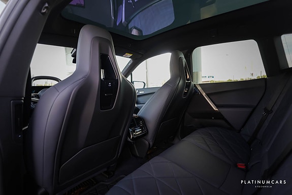 BMW iX 8 of 23