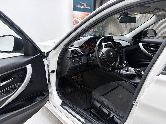 Bmw F31 318d, A-traktor, Automat, Nyregistrerad 7 of 9