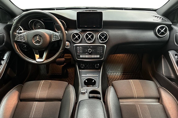 Mercedes-Benz A180 11 of 19