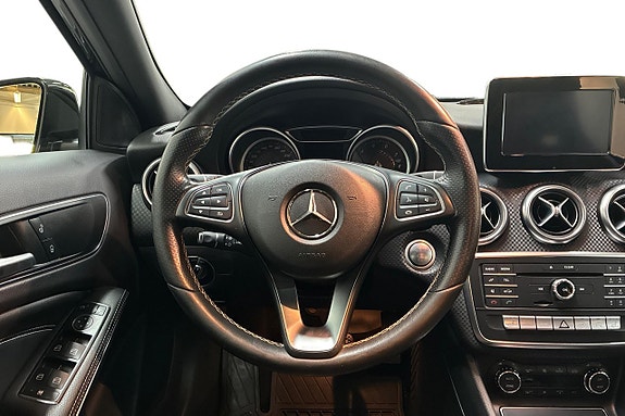 Mercedes-Benz A180 12 of 19