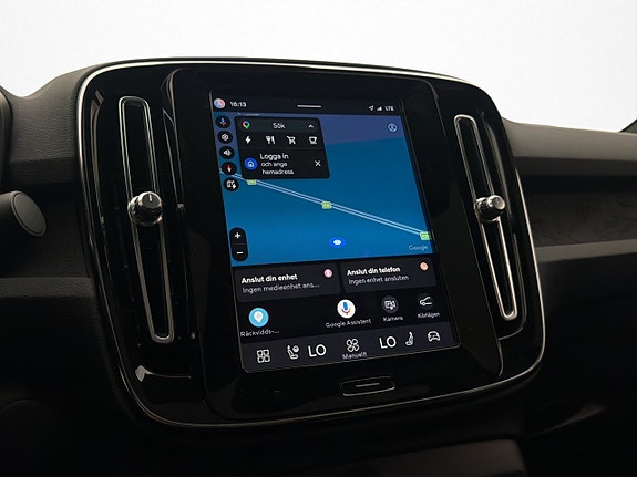 Volvo C40 25 of 30