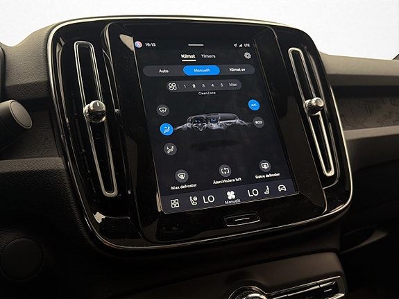 Volvo C40 23 of 30