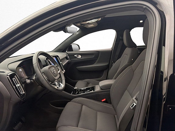 Volvo C40 13 of 30