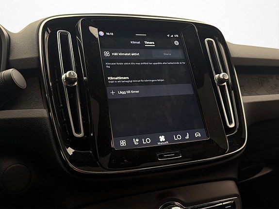 Volvo C40 24 of 30