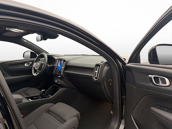 Volvo C40 30 of 30