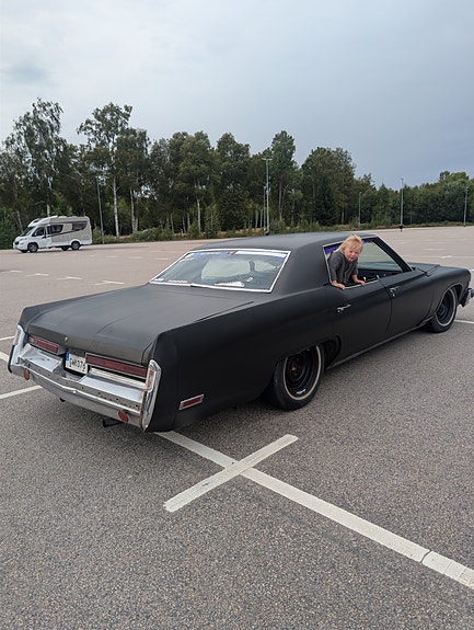 Buick Electra 225 3 of 6