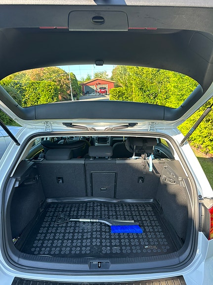 Volkswagen Golf VII 6 of 6