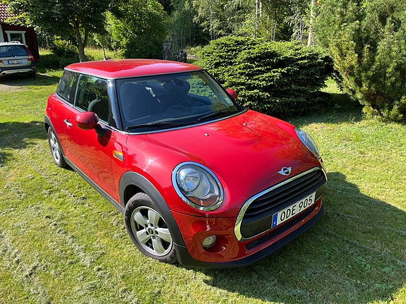 MINI One 5 of 8