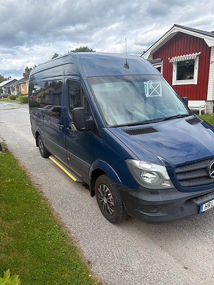 Mercedes-Benz Sprinter 316 2 of 10