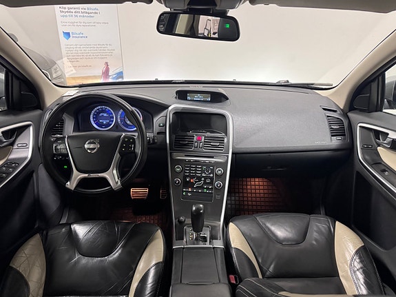 Volvo XC60 12 of 23