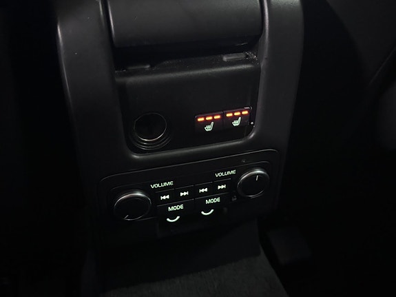 Volvo XC60 22 of 23