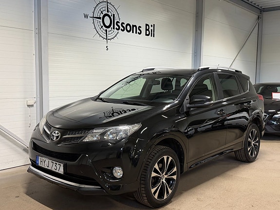 Toyota RAV4 2 of 20