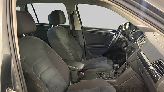 Volkswagen Tiguan 19 of 21