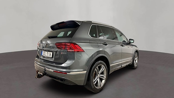 Volkswagen Tiguan 6 of 21