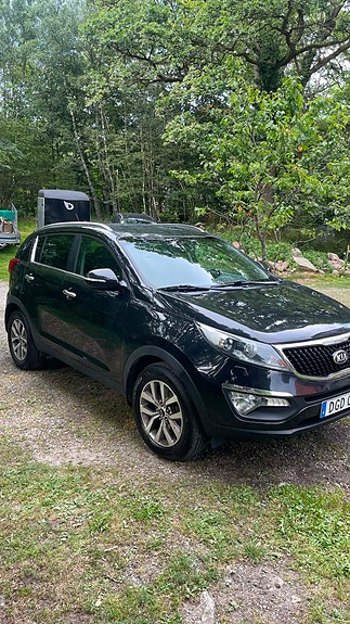 Kia Sportage 2 of 10