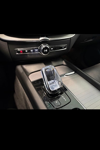 Volvo XC60 16 of 20