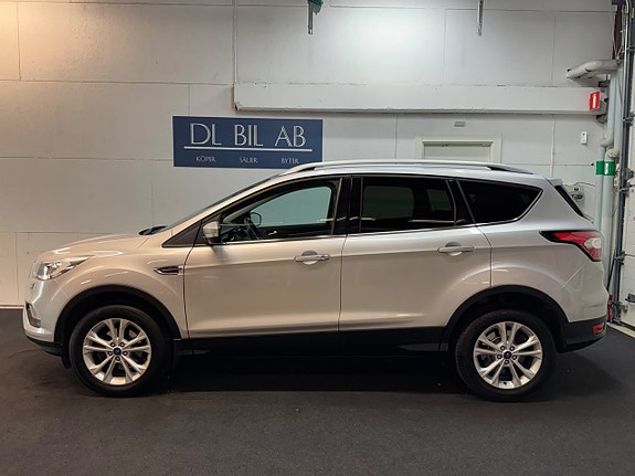 Ford Kuga 9 of 22