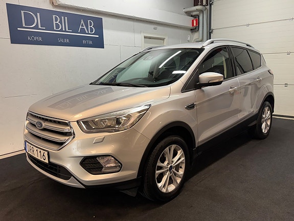 Ford Kuga 2 of 22