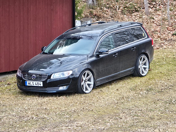Volvo V70 5 of 5