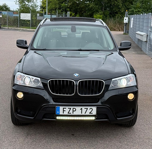 BMW X3 5 of 21