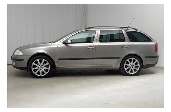 Skoda Octavia 3 of 8