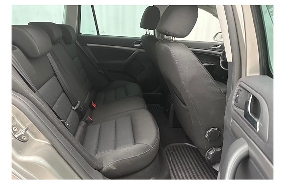 Skoda Octavia 8 of 8