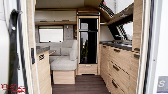 Knaus Südwind 650 PXB | Mover | AC | Förtält 4 of 21