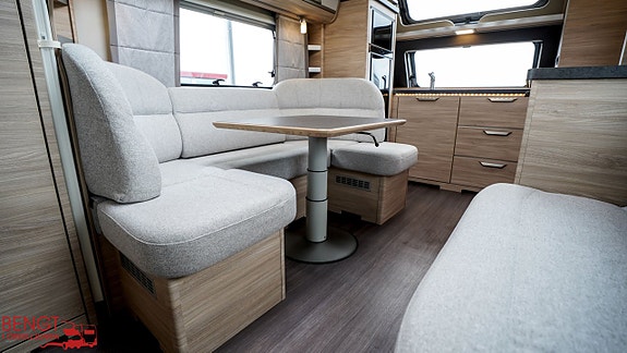 Knaus Südwind 650 PXB | Mover | AC | Förtält 13 of 21