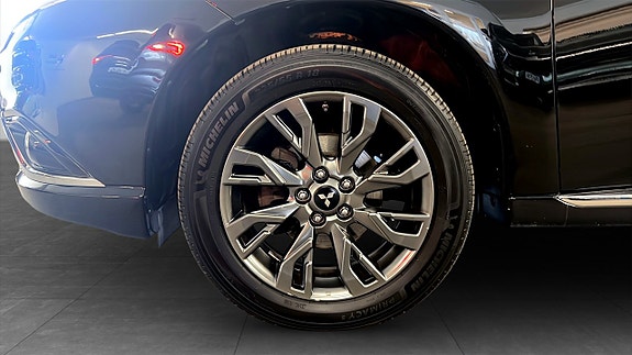 Mitsubishi Outlander 9 of 11