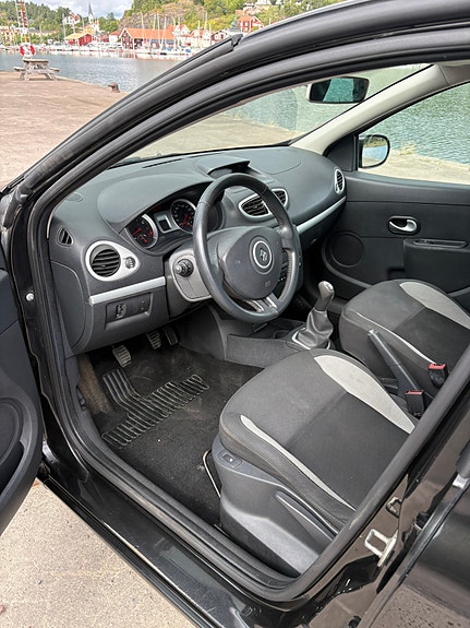 Renault Clio 5 of 9