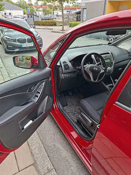 Hyundai ix20 15 of 16