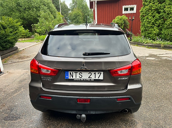 Mitsubishi ASX 2 of 3