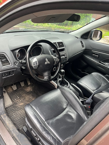 Mitsubishi ASX 3 of 3