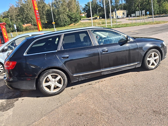 Audi A6 4 of 4