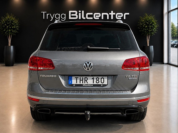 Volkswagen Touareg 4 of 26
