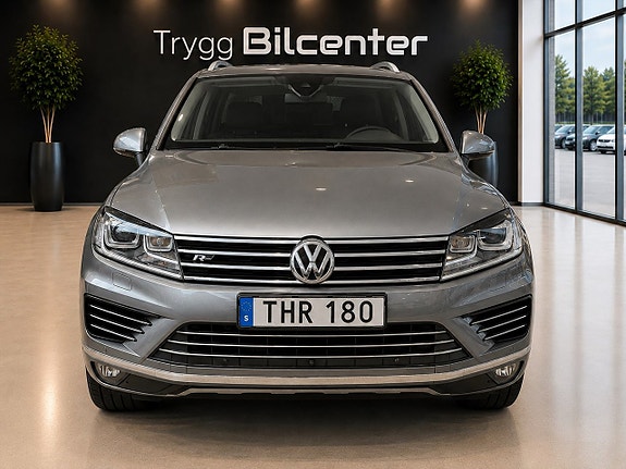Volkswagen Touareg 8 of 26