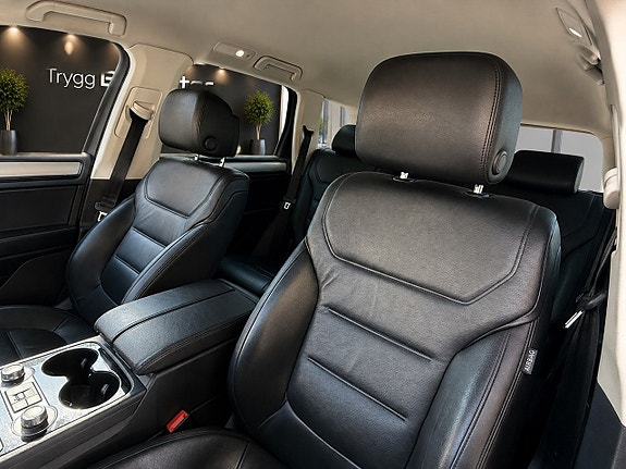 Volkswagen Touareg 15 of 26