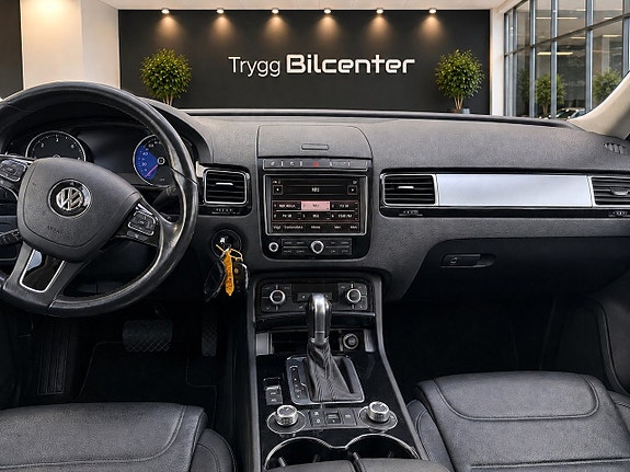 Volkswagen Touareg 13 of 26