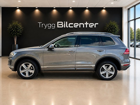 Volkswagen Touareg 2 of 26