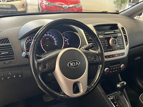 Kia Venga 6 of 9