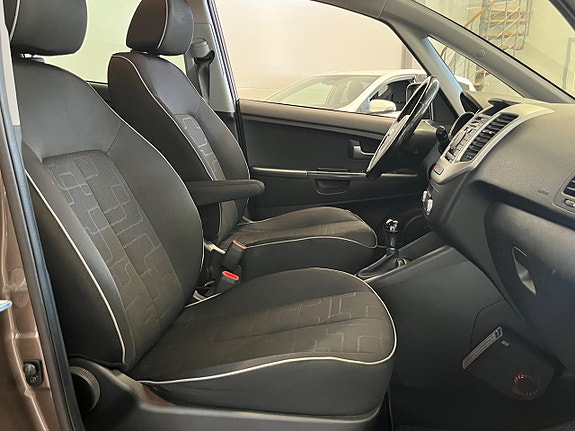 Kia Venga 8 of 9
