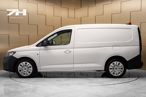 Volkswagen Caddy Maxi 2 of 17