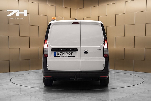 Volkswagen Caddy Maxi 4 of 17