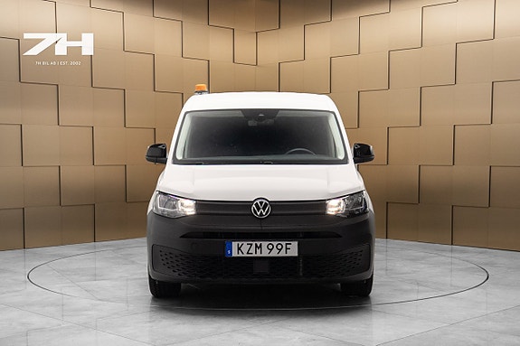 Volkswagen Caddy Maxi 9 of 17