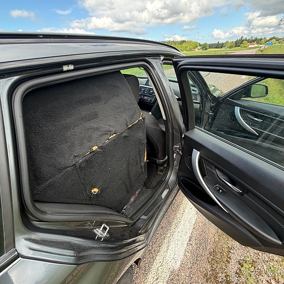 BMW 320d 17 of 25