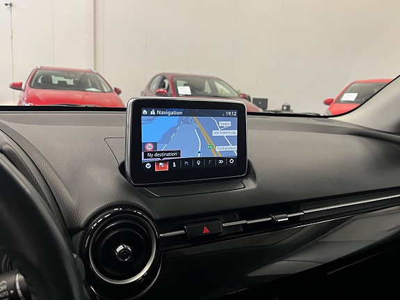 Mazda 2 13 of 13