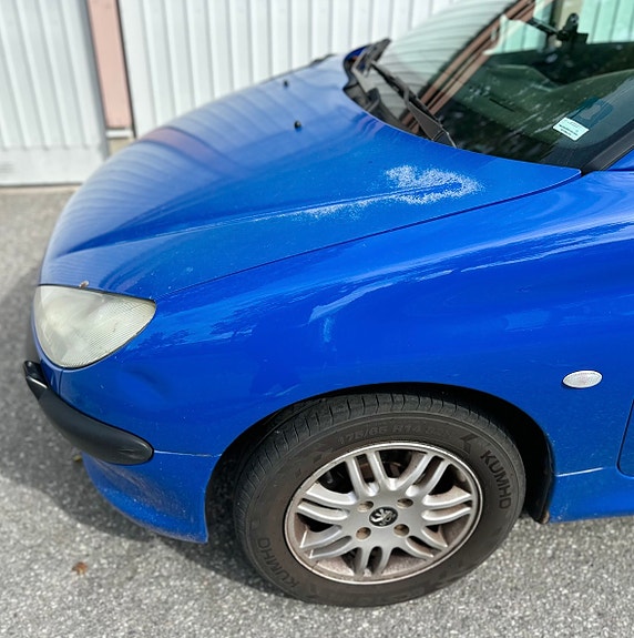 Peugeot 206 12 of 16