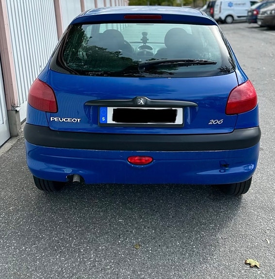 Peugeot 206 3 of 16
