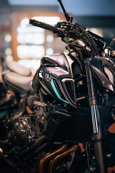 Yamaha MT-07 2 of 5