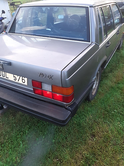 Volvo 740 3 of 3